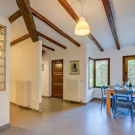 Residenza Pucia - Happy Holiday home Armeno